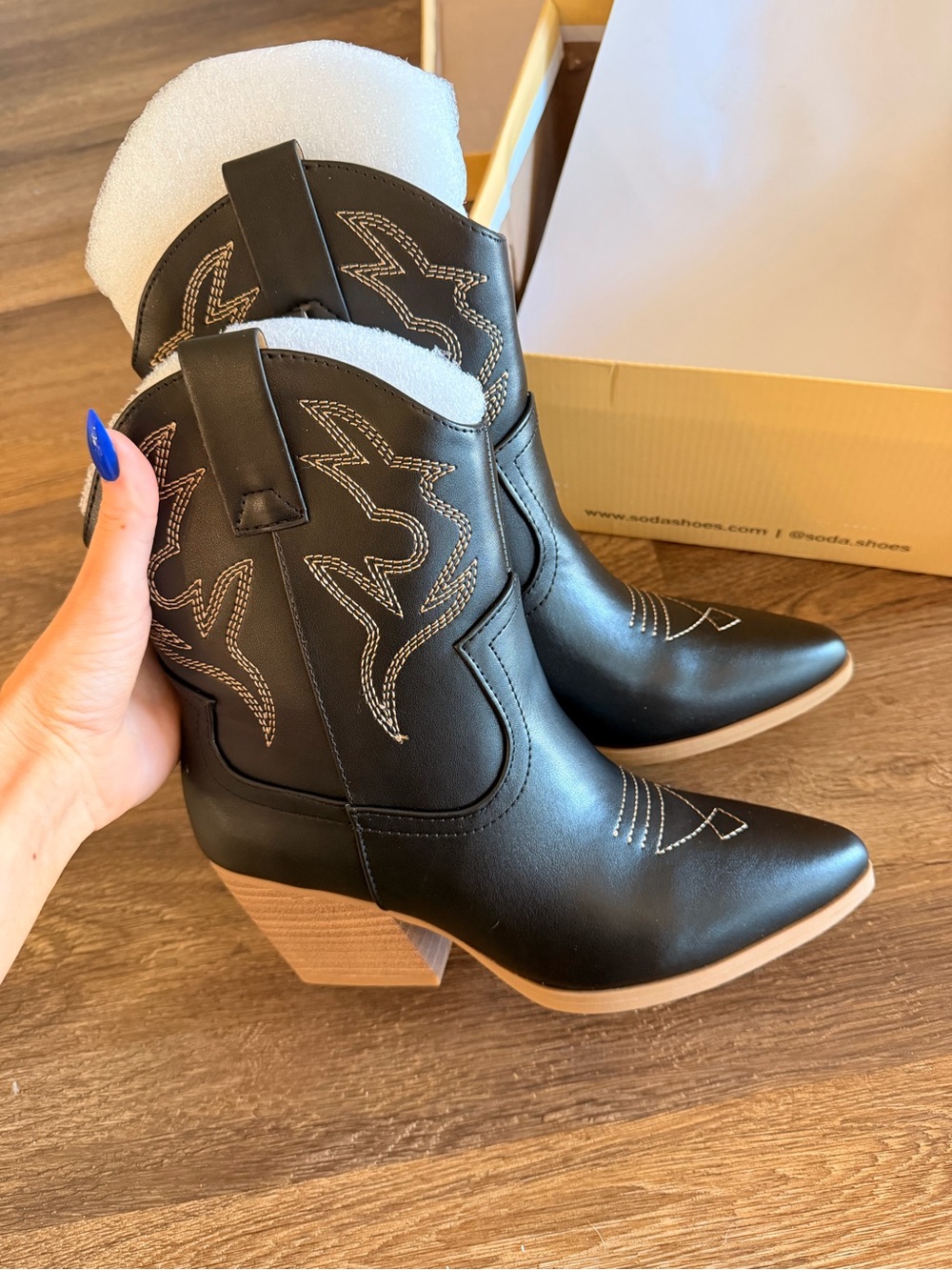 Soda Black Western-Inspired Ankle Heeled Boots with Contrasting Stitch NWT
